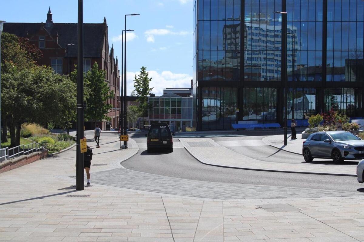 Two Bedroom Apartment, Free Parking, Close To Uclan And Free Wifi Preston  Eksteriør bilde