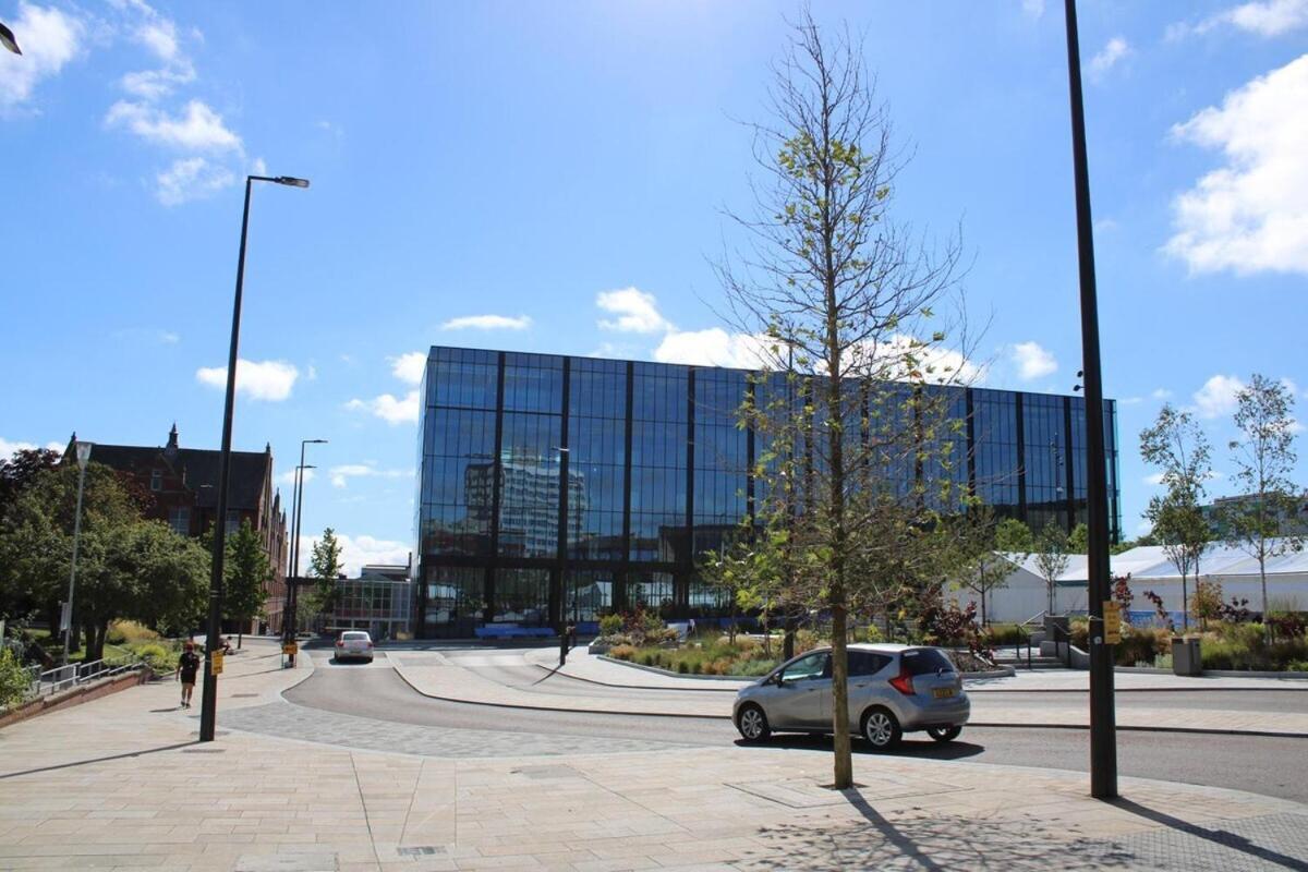 Two Bedroom Apartment, Free Parking, Close To Uclan And Free Wifi Preston  Eksteriør bilde